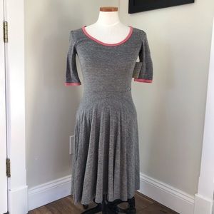 ✨3/$25✨ Lularoe Heather Gray Nicole Dress